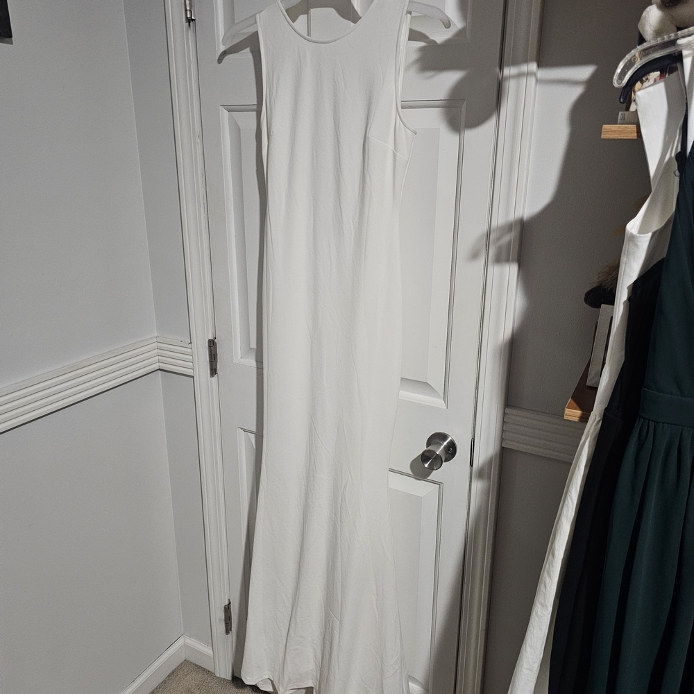Lulu's Classic Wedding Dress
